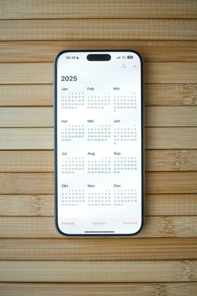 Organizar as contas e as dívidas e, um calendário de pagamentos