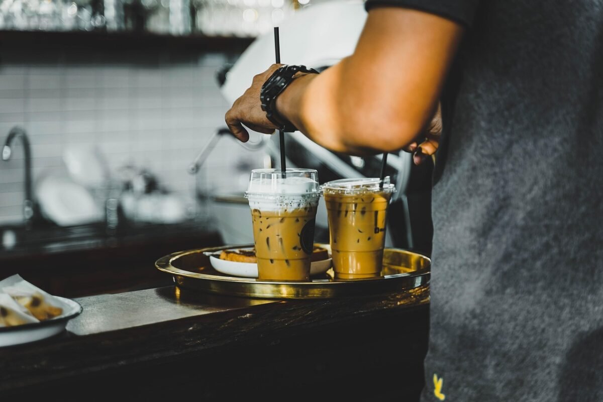 Pequenos gastos diários que parecem inofensivos no orçamento